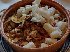 -菌海森林·非遗野生菌火锅(西山区滇池路摩根道店)
