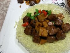 杏鲍菇牛仔粒-阿英煲(凉城路店)