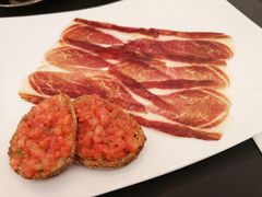 -Salon de The de Joel Robuchon(外滩18号店)