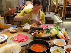 -呷哺呷哺(松江开元店)