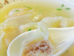 刀鱼馄饨-老半斋(福州路店)