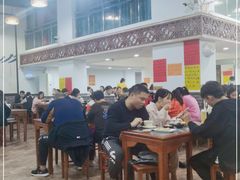 大堂-黄师奶甜品店