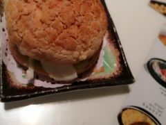-新大咀港式茶餐厅(宝山万达店)