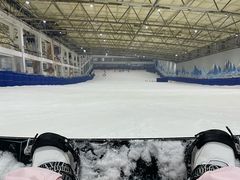 -乔波室内滑雪场