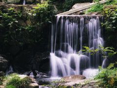 -藏龙百瀑风景区