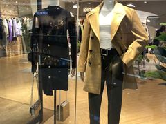 -MO&Co.(龙之梦购物公园店)