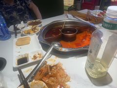 -佰人王串串香火锅(洋珠巷店)