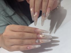 -LynLyn琳林美甲美睫