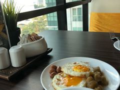 -太平洋丽晶套房酒店
