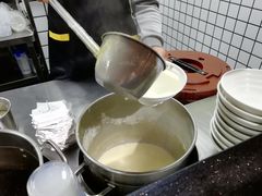 -弄堂咪道-饭香·面香·馄饨香(兴梅店)