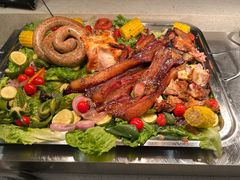 -元一希尔顿酒店·鲜切牛肉火锅禅自助餐厅