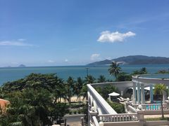 -芽庄日出海滩水疗酒店