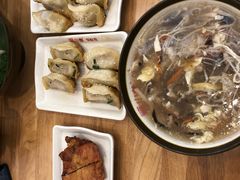 鲜肉锅贴-小姜锅贴(凤凰街店)