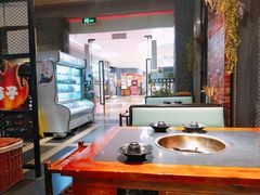 大堂-莽子老火锅(大坪店)