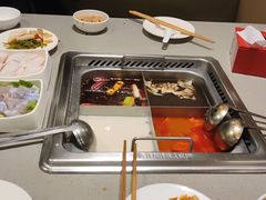 -海底捞火锅(宝龙广场夜宵主题店)