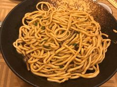 -沙龙酒家