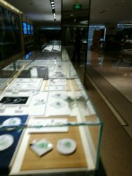 -北京七彩云南翡翠珠宝旗舰店(月坛店)