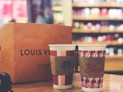 -星巴克(泰安万达店)