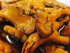 鲍汁花菇焖鸡脚-七爷清汤腩·港式餐厅(金狮广场店)