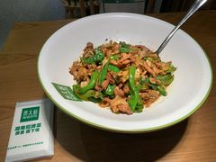 -费大厨辣椒炒肉(万家丽一店)