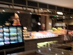 -半岛翡丽海鲜自助餐厅(观风亭店)