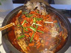 -鸣记脆皮烤鱼·海鲜烤鱼(三八广场店)