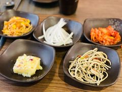 -香猪坊韩国烤肉专属门店(魏公村店)