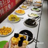 等了差不多一刻钟才上桌，滋滋滋的声音