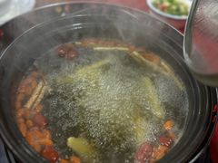 -花苑美食横琴生蚝火锅(拱北粤华路店)
