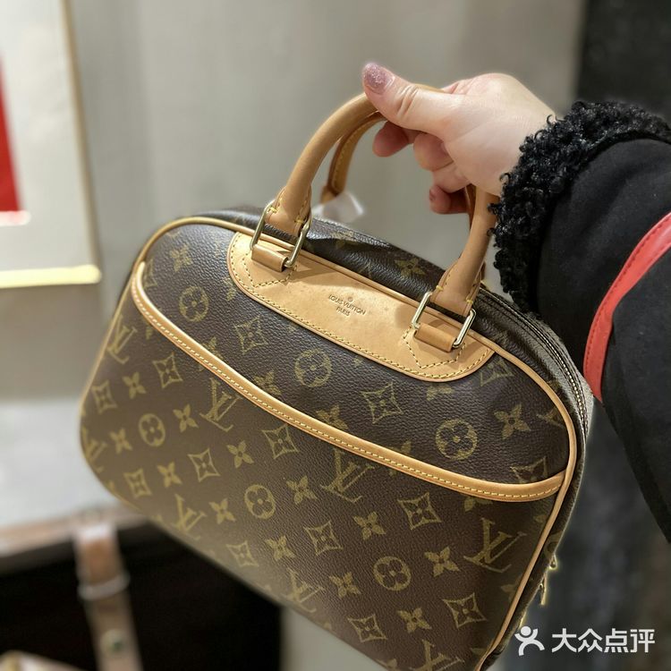 入手Lv绝版中古 河蚌包