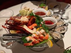 海鲜拼盘-Wolfgang’s Steakhouse 沃夫冈牛排馆(上海白玉兰广场店)