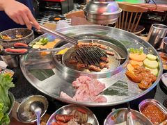 -哈哈碳都·牛肋条无限自助烤肉(宝龙店)