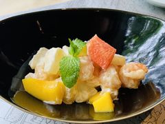 -穹六人间 people 6(岳阳路店)