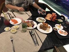 -东方红海鲜百汇(国际大厦店)