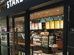 -星巴克(上海虹桥新天地二店)