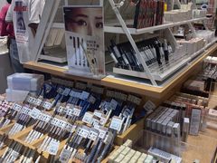 -名创优品(海珠乐峰广场店)
