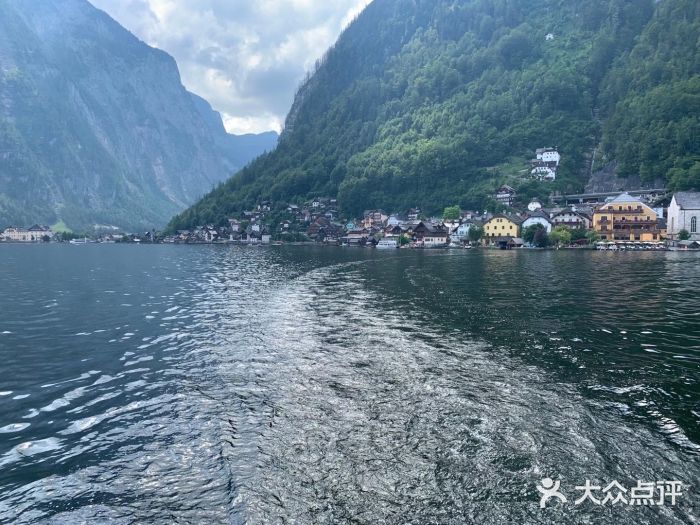 沃尔夫冈湖图片