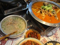 -耙吉吉川味小酒馆(本地人回头店)