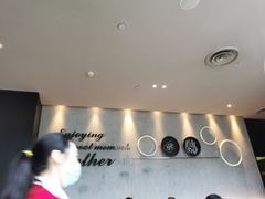 -必胜客(大坪英利店)