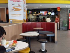 大堂-麦当劳(上百万和城店)