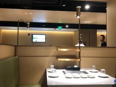 卡座-海底捞火锅(海宁路店)