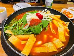 -喇喇排骨火锅·传统韩式脊骨汤(望京西园总店)