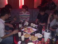 包房-乐圣量贩KTV自助餐(崇文店)