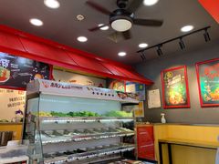 -杨光辉麻辣烫(华侨城商业中心店)