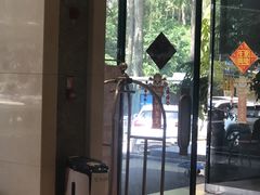 -粤塔x电竞酒店(深圳龙华大浪后浪新天地店)