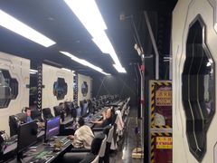 -绿树电竞(五路店)