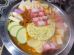 -哈哈碳都·牛肋条无限自助烤肉(宝龙店)