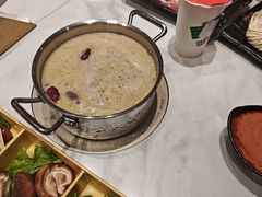 -呷哺呷哺 黄金牧场 (中发百旺店)