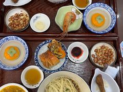 -百年老字号·观振兴蟹黄面·三虾面·苏式面(观前街富仁坊巷店)