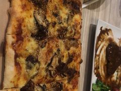 -必胜客(上海新南方商城PH店)